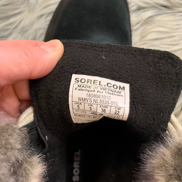 NWOT SOREL Explorer Joan Boot, Black Size 5 - Warm & Cozy! - Picture 7 of 15